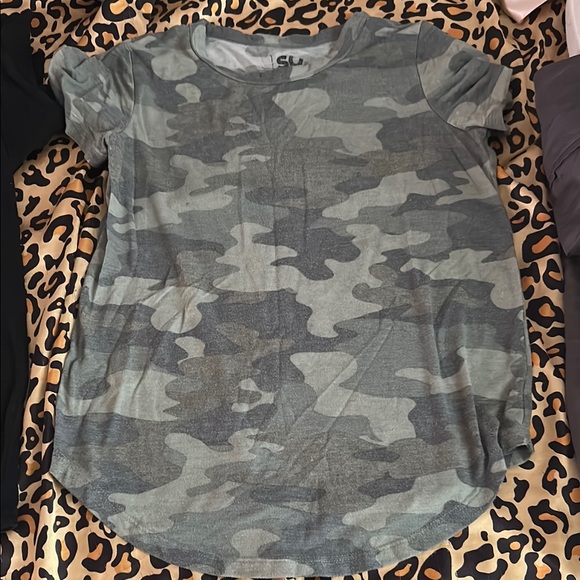 Camo Print T-Shirt - Picture 1 of 1